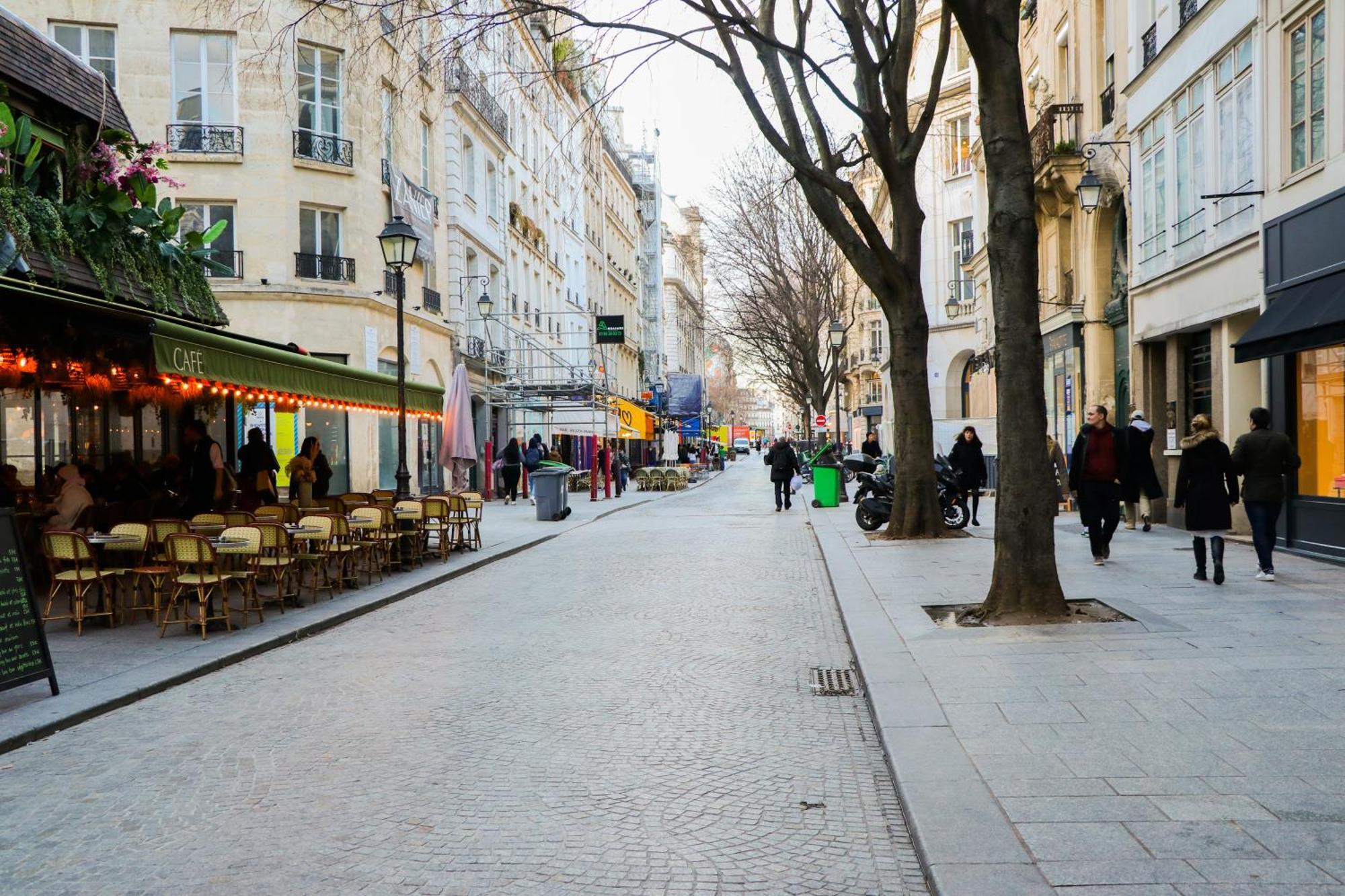 Spacieux Appartement En Plein Coeur De París Exterior foto